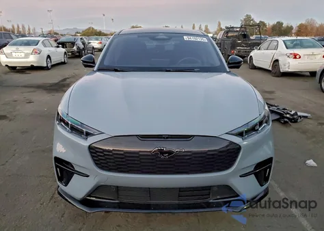 2024 Ford Mustang Mach-E Gt z USA, uszkodzony, nr VIN 3FMTK4SX7RMA36492